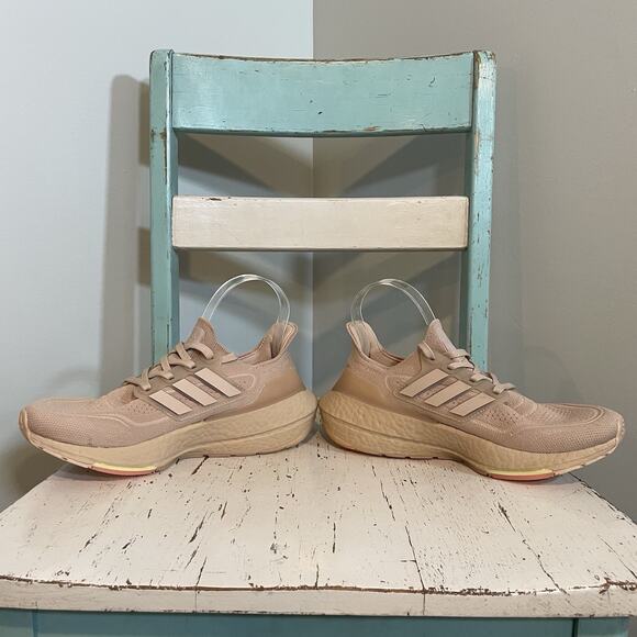 Adidas UltraBoost 21 Running Gym Sneakers Women's Size 6.5 Ash Pearl EUC FY0391 - Picture 6 of 9